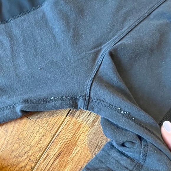 Lululemon cropped joggers - Picture 4 of 7